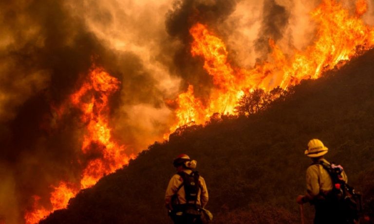 Καλιφόρνια: 11.000 αστραπές  σε 72 ώρες – 367 πυρκαγιές – 2 νεκροί