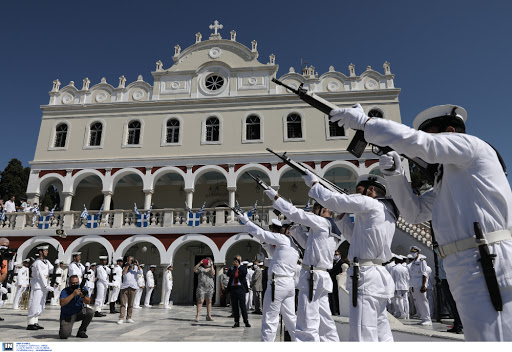 Τήνος: Eορτασμός της Παναγίας,«Η Ελλάδα δεν λυγίζει» δήλωσε ο υπ.Εθνικής Αμύνης