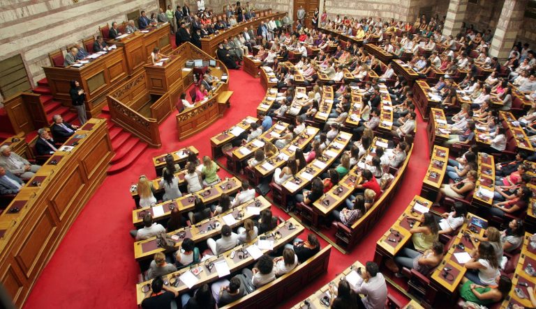 Ανασχηματισμός: Σήμερα η ορκωμοσία των νέων μελών στη Βουλή