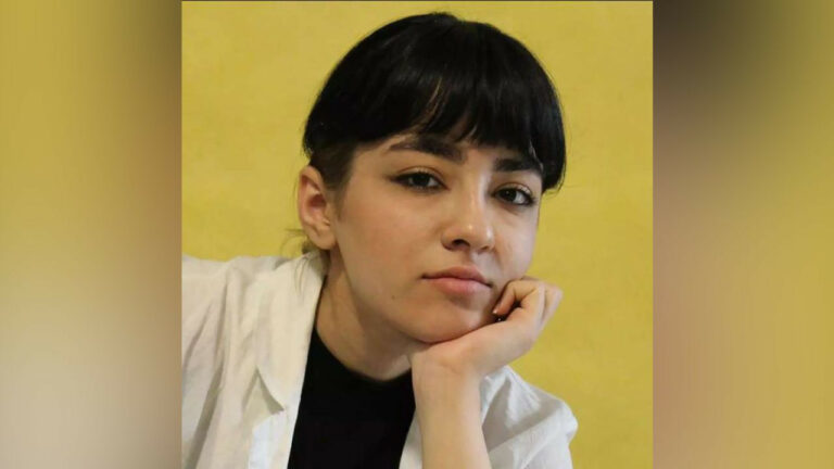 Το Ιράν διώκει δημοσιογράφους μετά τις αποκαλύψεις του BBC για δολοφονία της 16χρονης Νίκα Σακαράμι