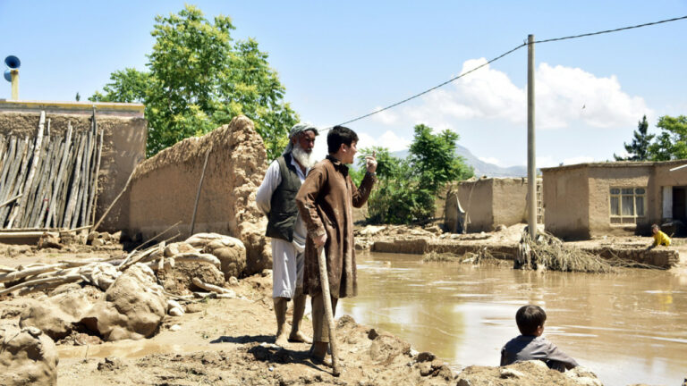 Τουλάχιστον 50 νεκροί από καταρρακτώδεις βροχές στο Αφγανιστάν